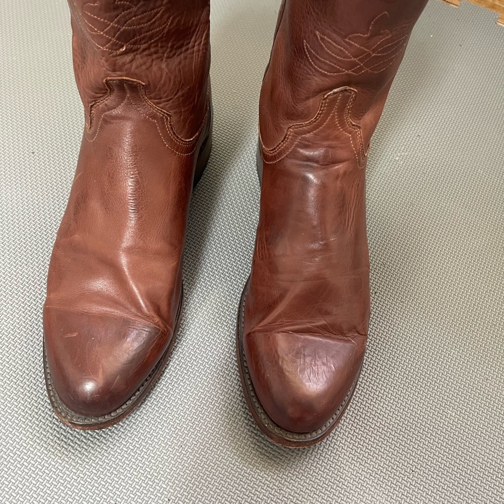 Lucchese Roper Round Toe Boots - Picture 8 of 16